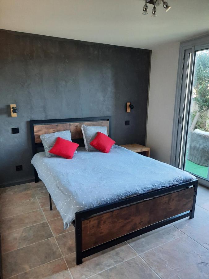 Rêves de vie Studio avec terrasse et parking privé Cassis Extérieur photo